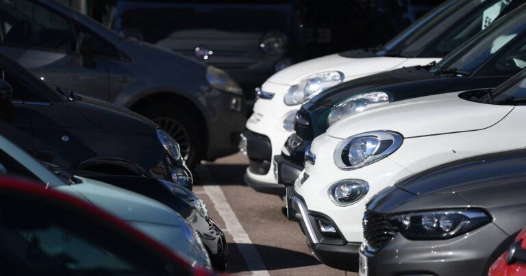 Car finance scandal could see drivers get up to £950