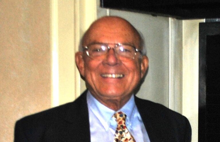 Edward 'EJ' Smatt, longtime insurance executive, dies